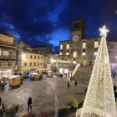 The Small Castle * Cortona