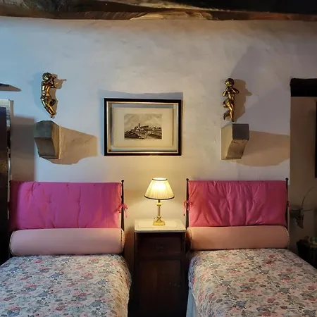 The Small Castle * Cortona
